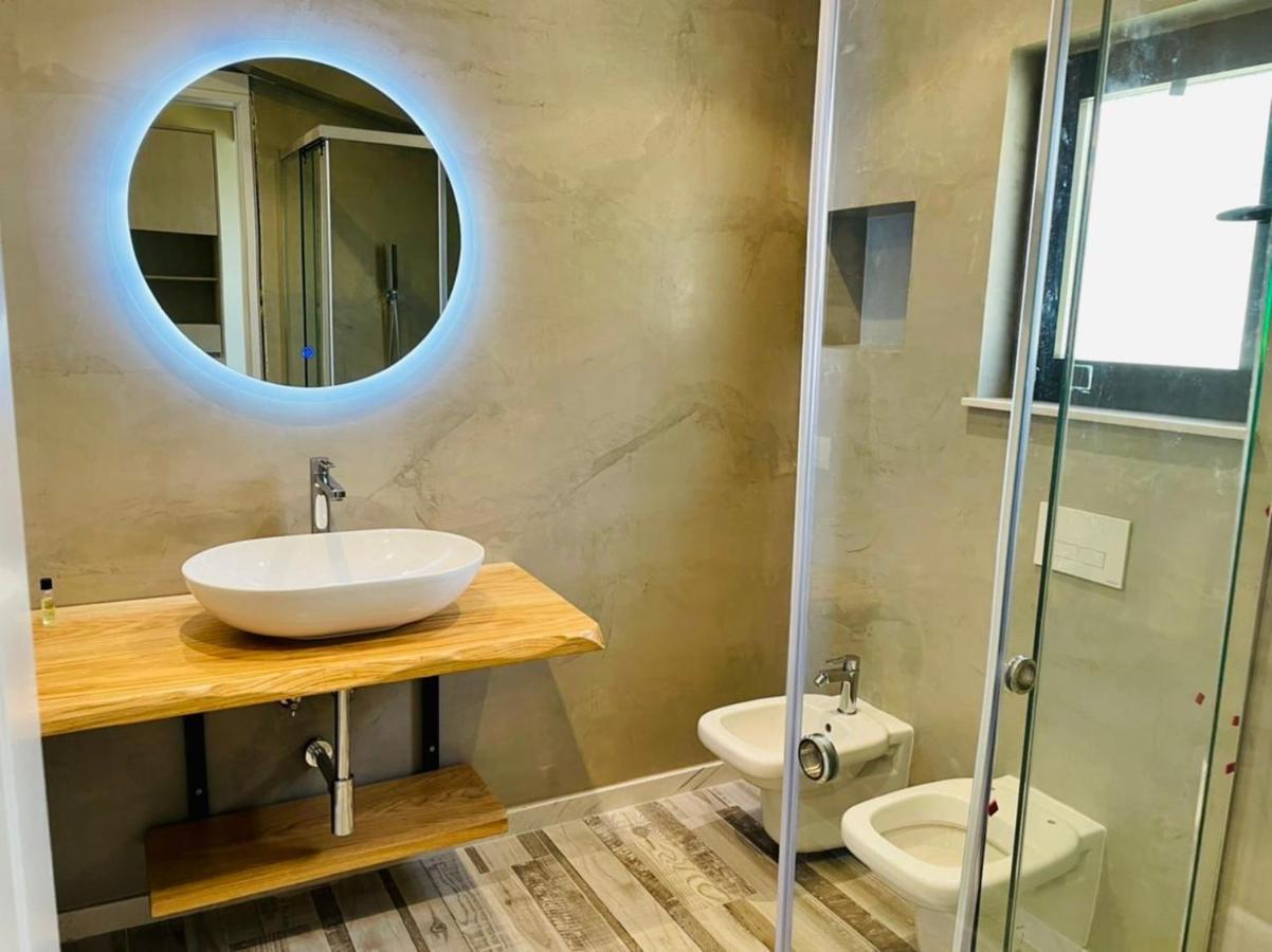 Adriatik Hotel Vlorë Εξωτερικό φωτογραφία